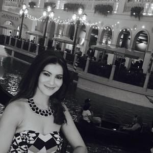 Meet your Posher, Deepika